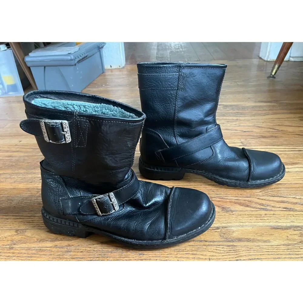 UGG Black Rockville II Leather Moto Biker Boots Shoes   Mens Size 10